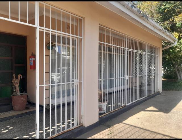 4 BEDROOM HOUSE FOR SALE IN BO-DORP